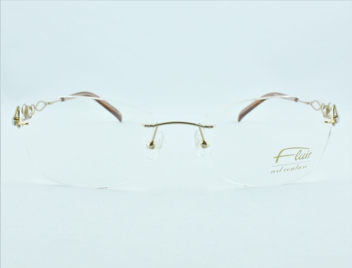 Okulary korekcyjne Flair 143 C.932 53-18-135 3799 zł www.terapiawidzenia.com